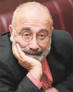 Davalık kaya mezarına HER ŞEY VATAN İÇİN yazacak