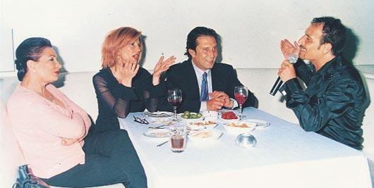 SERGİLİ KONSERLİ OTOMOBİL TANITIMI