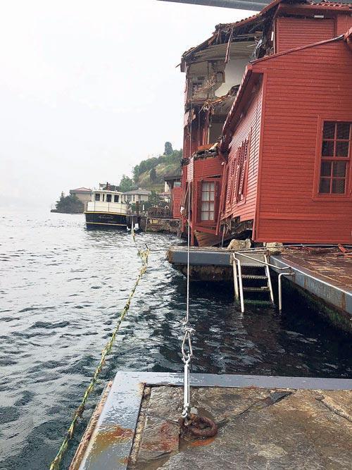 Geminin biçtiği tarihi yalıdan ilk fotoğraflar