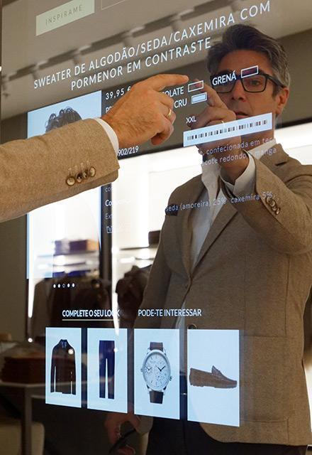 Massimo Dutti Türkiyenin ilk dijital akıllı mağazasını açtı