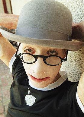 Şok iddia: Michael Jackson ölmedi