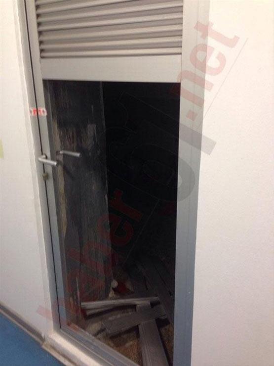 Sneijder malzeme odasının kapısını kırdı
