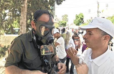 İsrail askerleriyle burun buruna...