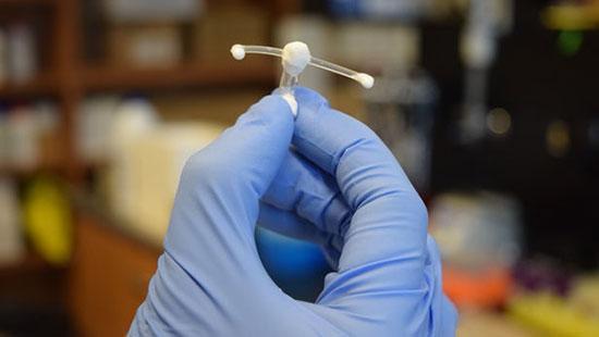 Vajinal bir implant HIV bulaşmasını durdurabilir