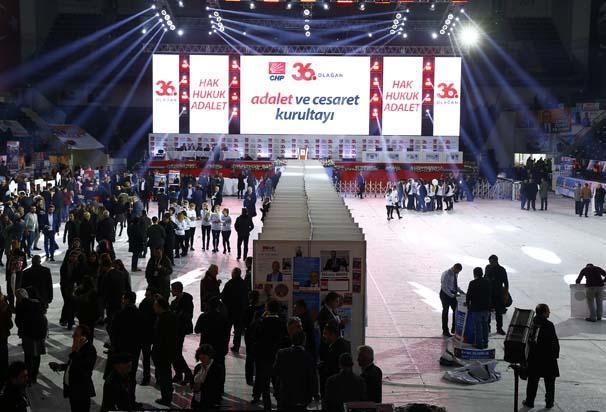 CHP kurultayında liste savaşları Oylama başladı...
