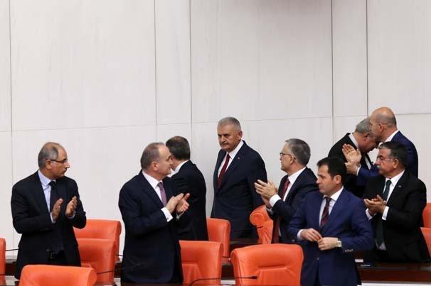OHAL tezkeresi Mecliste kabul edildi