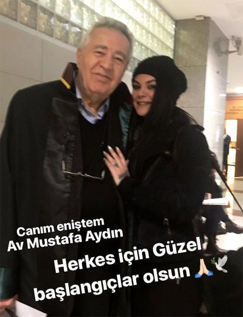 Nez ile Eylem Server Ünüvar boşandı