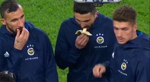 Fenerbahçe-Beşiktaş maçına damga vuran görüntü Hasan Ali...