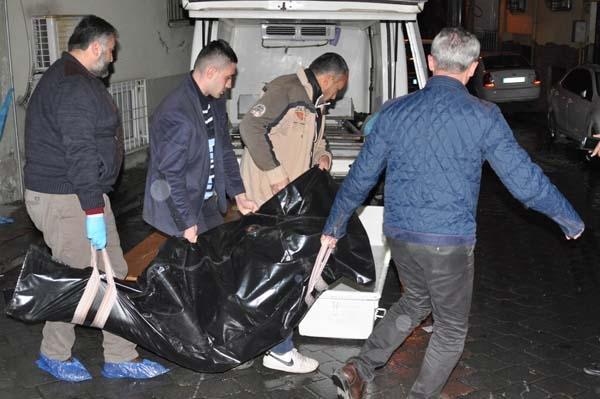 Önce engelli oğlunu vurdu sonra kendi intihar etti