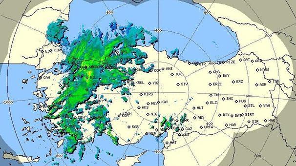 Kar bekleyen İstanbul’dan ürkütücü manzara