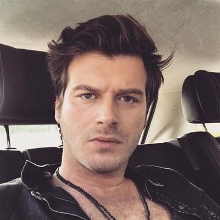 Herkesin bir benzeri varmış