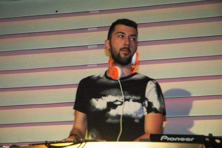 Ünlülerin çocukları