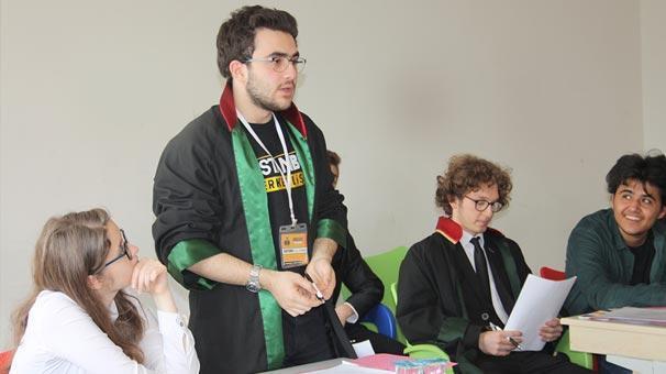 Lise öğrencileri Türkiyede bir ilki gerçekleştirdi