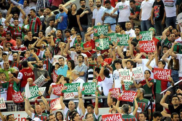 Pınar Karşıyaka - Fenerbahçe Ülker: 82-64