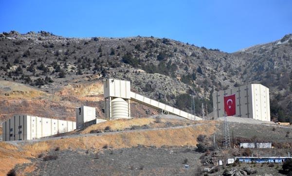 Mastra Altın Madeninde yeniden altın dökümü
