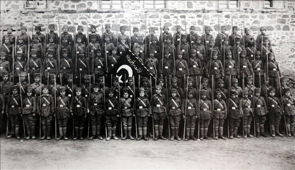 Gürbüz Çocuklar Ordusu