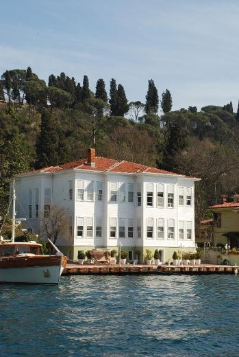 YAĞLIKÇI HACI RAŞİD BEY YALISI