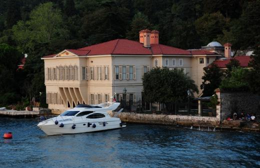 ZARİF MUSTAFA PAŞA YALISI