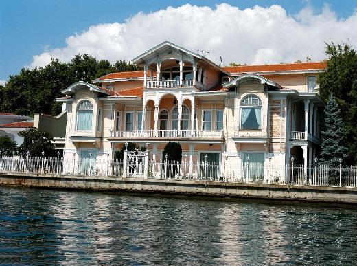 ŞEHZADE BURHANEDDİN EFENDİ YALISI