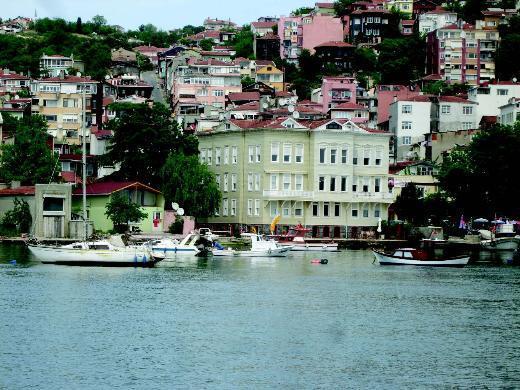 AHMED MİTHAD EFENDİ YALISI