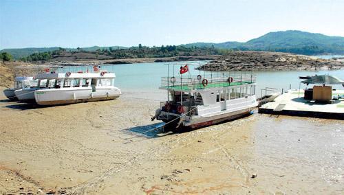 Manavgat’ta baraj gölü kuruyor