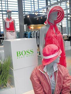 Moda, Hugo Boss ve İzmir