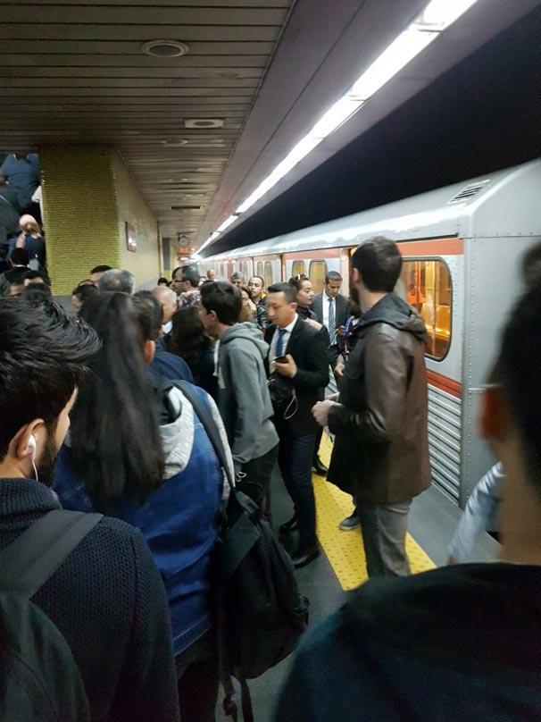 Son dakika: Ankara metrosunda panik Patlama sesi duyuldu ve...