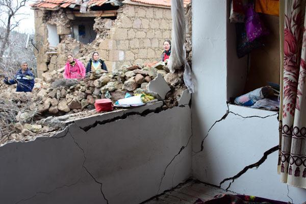 Son Dakika: Çanakkalede bir deprem daha