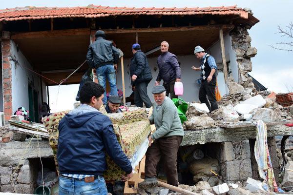 Son Dakika: Çanakkalede bir deprem daha