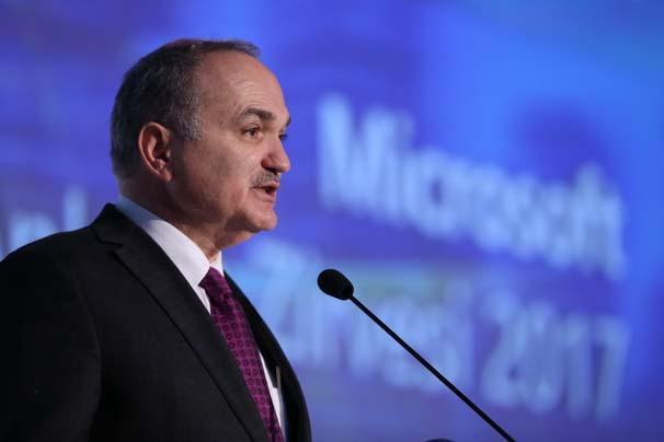 Bakan Özlü: Robot asker çok yakın