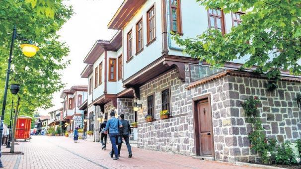 Ankaranın kalbi Altındağda atıyor 100 yıl öncesinin köy hayatı canlanıyor
