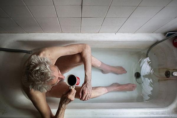 Tüm yaşamı burada geçiyor