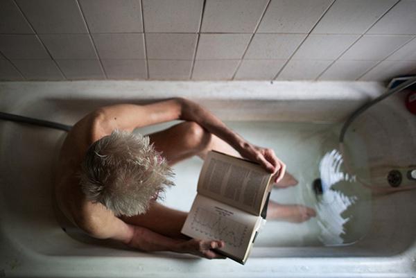 Tüm yaşamı burada geçiyor