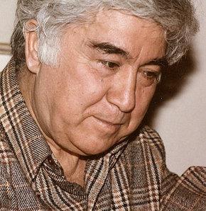 Aziz Nesinin ilginç soyadı öyküsü