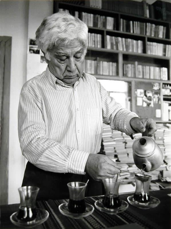 Aziz Nesinin ilginç soyadı öyküsü