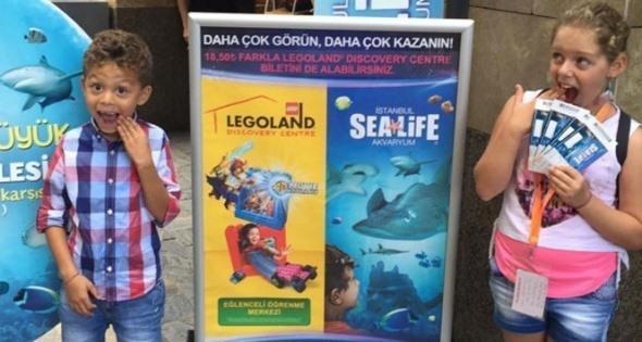 Defne Joy Fosterin oğlu büyüdü