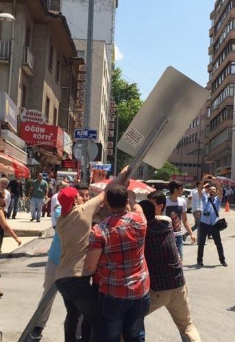 Ankarada otopark protestosunda silahlı saldırı