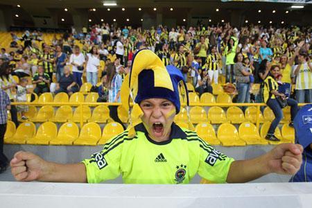 KADIKÖY’DE KADIN DEVRİMİ