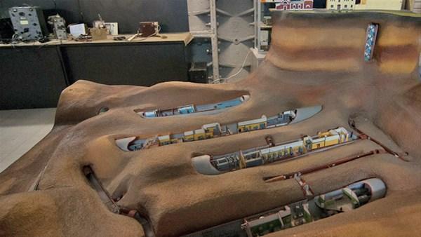 Sıradan bir bina gibi duruyor ama...