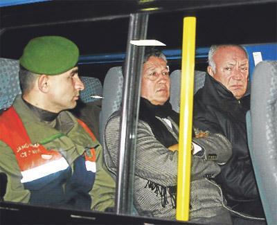 Hasdalda 29 general tutuklu