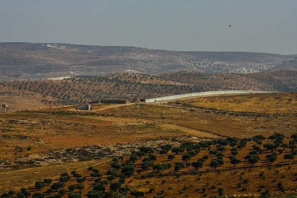 Son Dakika: Karakoldan sınırötesine roket yağdı