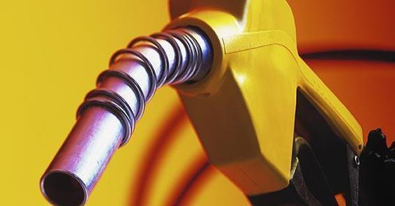 Libya gerginliğiyle petrol 105 doları aştı