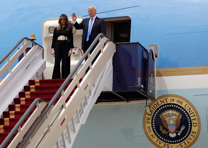 Son Dakika... Trump Suudi Arabistanda Kraldan en üst düzey devlet nişanı