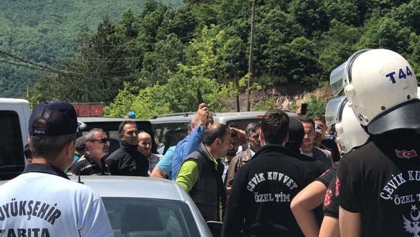 Yuvacık Barajı çevresindeki tesislerin yıkımında biber gazlı müdahale