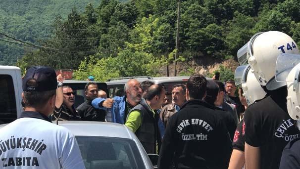 Yuvacık Barajı çevresindeki tesislerin yıkımında biber gazlı müdahale