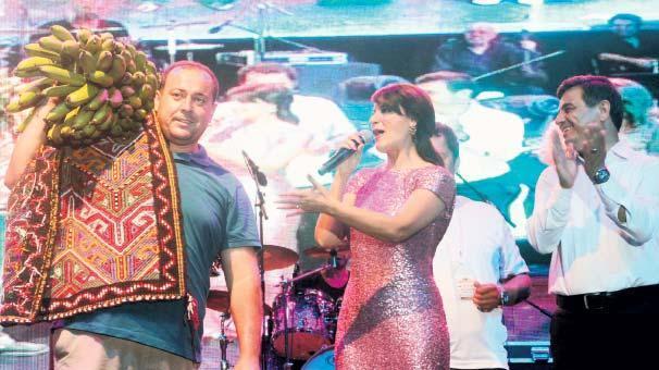 Muz hevengi hediyesi - Magazin Haberleri - Milliyet