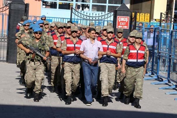 3. Ordu Komutanlığındaki darbe girişimi davası başladı