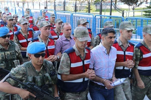 3. Ordu Komutanlığındaki darbe girişimi davası başladı