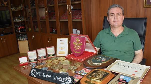 Eski Genelkurmay Başkanının madalyaları bit pazarından çıktı