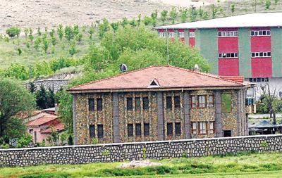 BELGEDE ADI GEÇEN O ÇİFTLİK